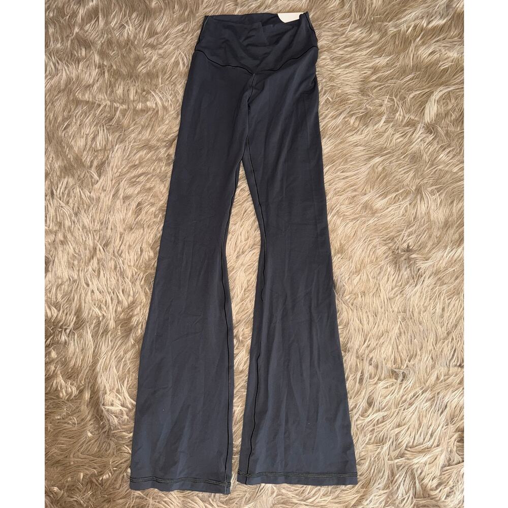 New Offline Aerie Real Me Xtra High Waisted Bootcut Legging Gray size M